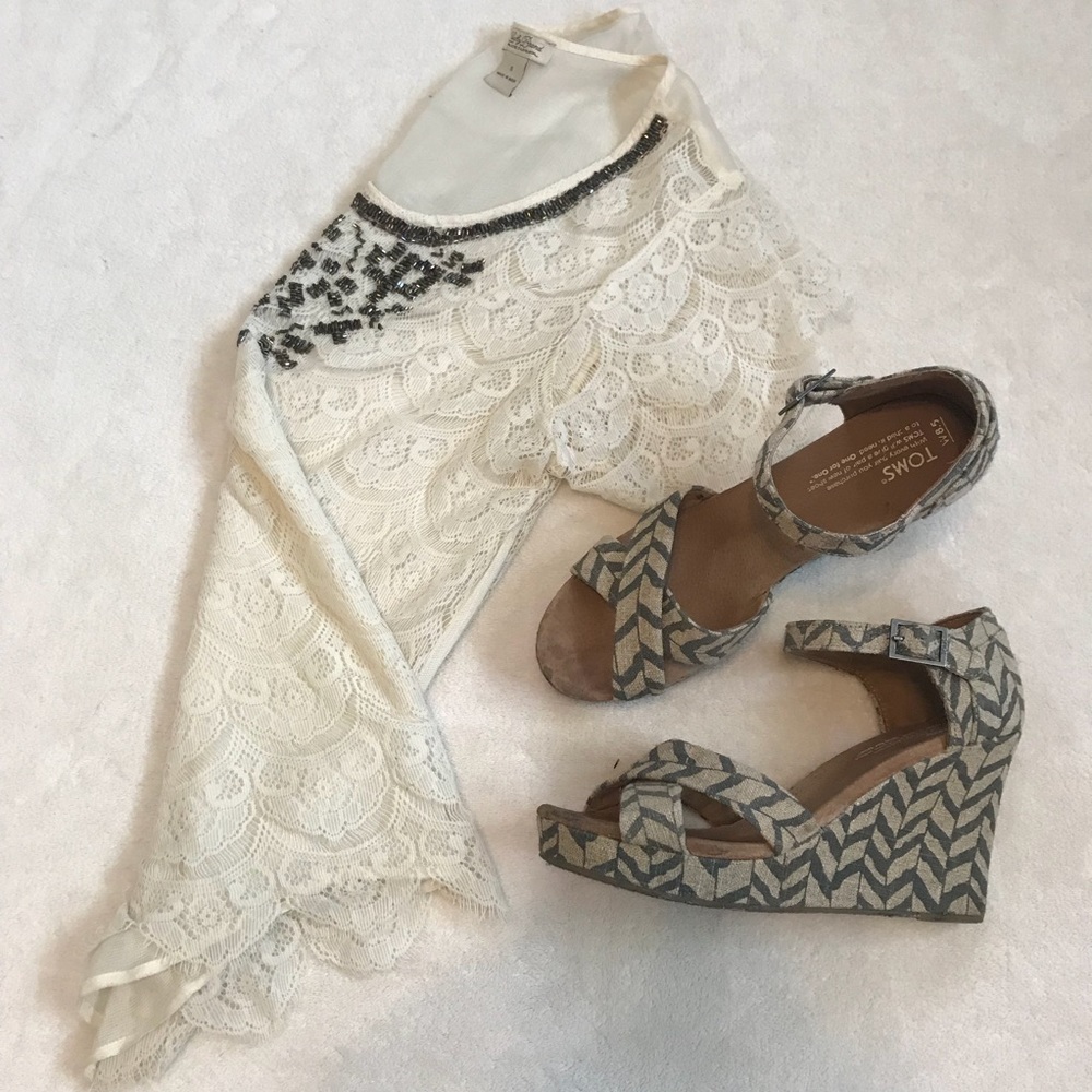 Neutral Earth Tone Chevron Pattern Wedges